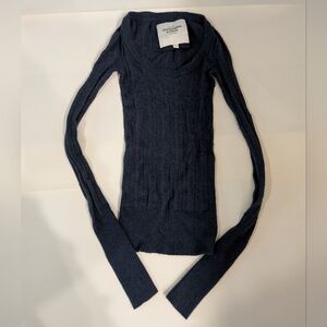 Abercrombie & Fitch Dark Blue Sweater